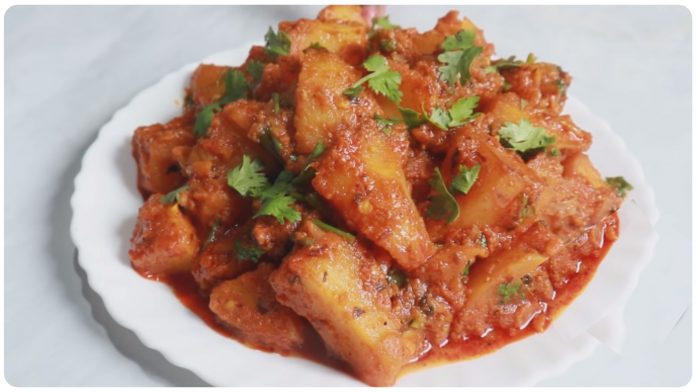 તમે બટાકા અને ટામેટાનું શાક આ રીતે બનાવીને કોઈ દિવસ નહીં ખાધું હોય, એકવાર જરૂર બનાવો bataka tameta nu shaak banavani rit