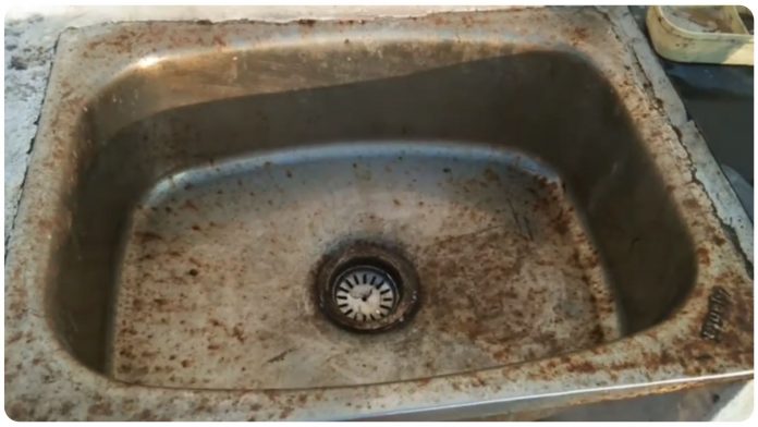 kitchen sink rust stain removal