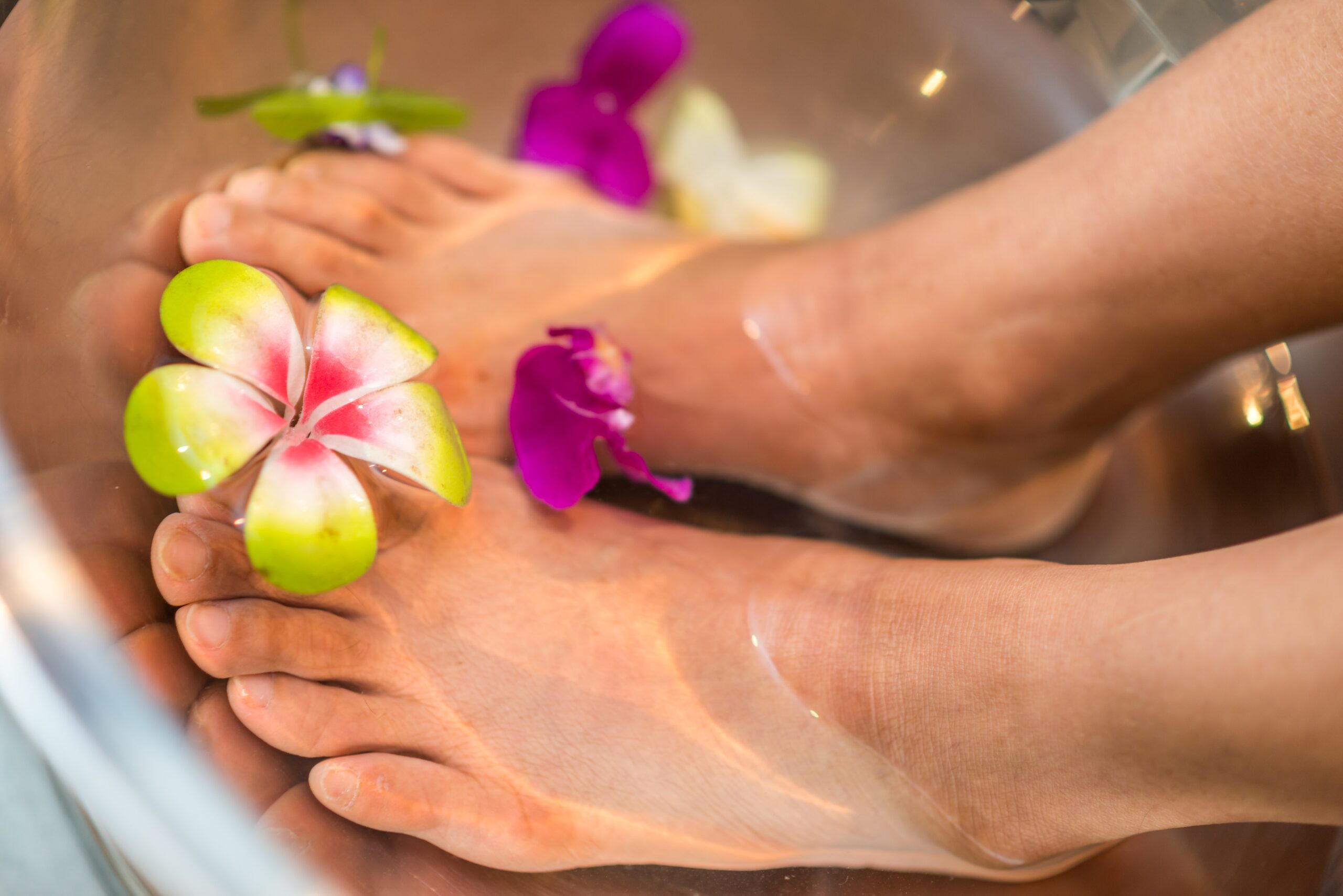 how to make leg scrub at home