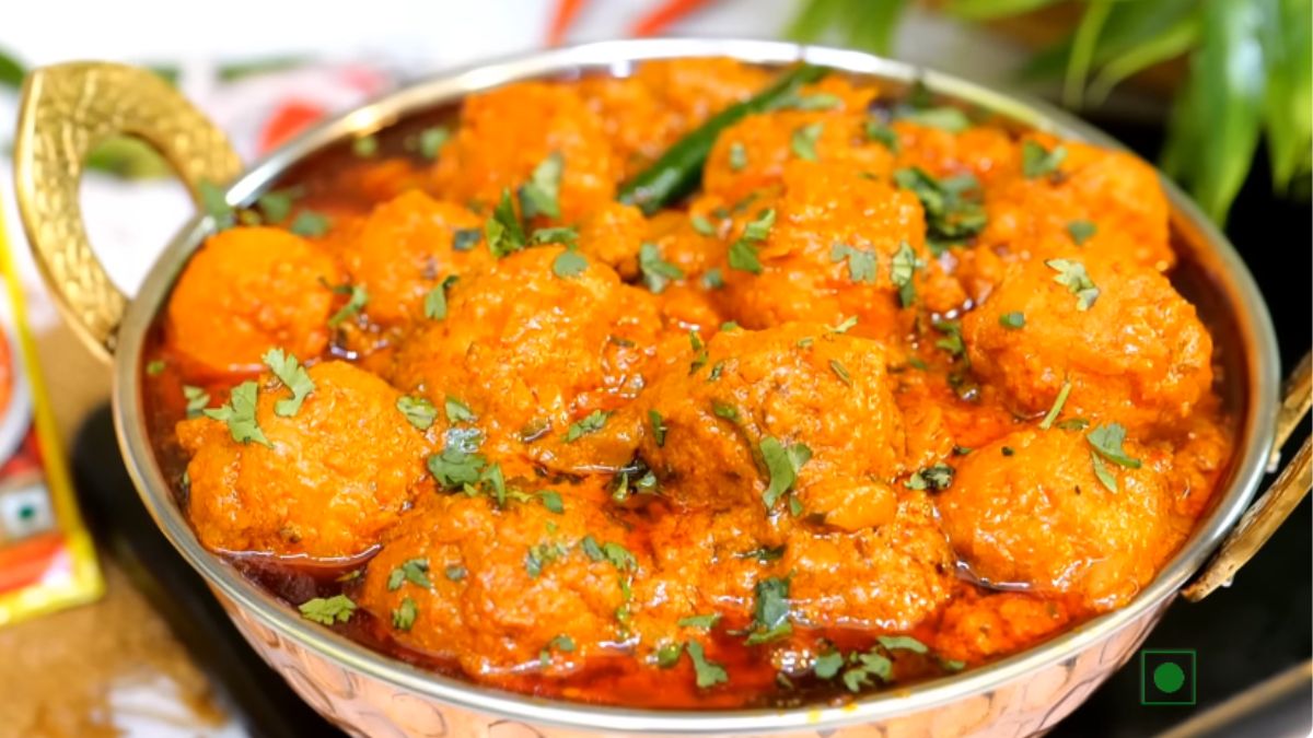 dum aloo recipe gujarati